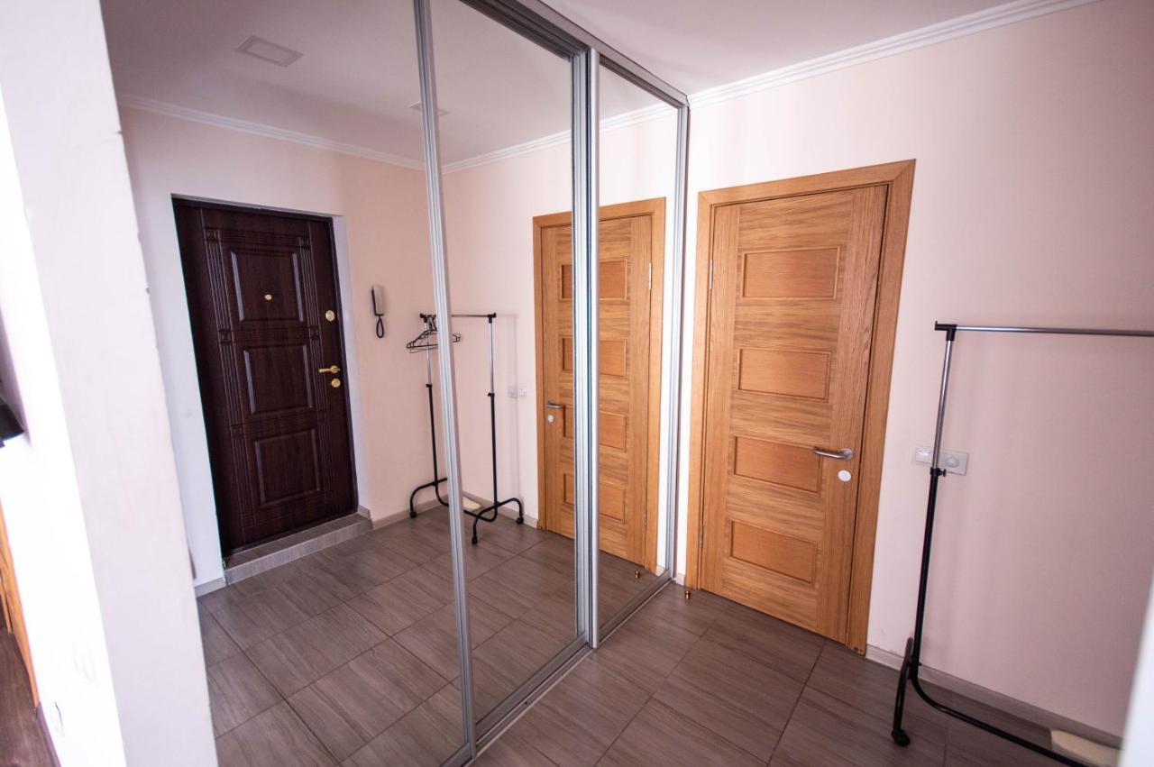Kyiv Rouge Apartment エクステリア 写真
